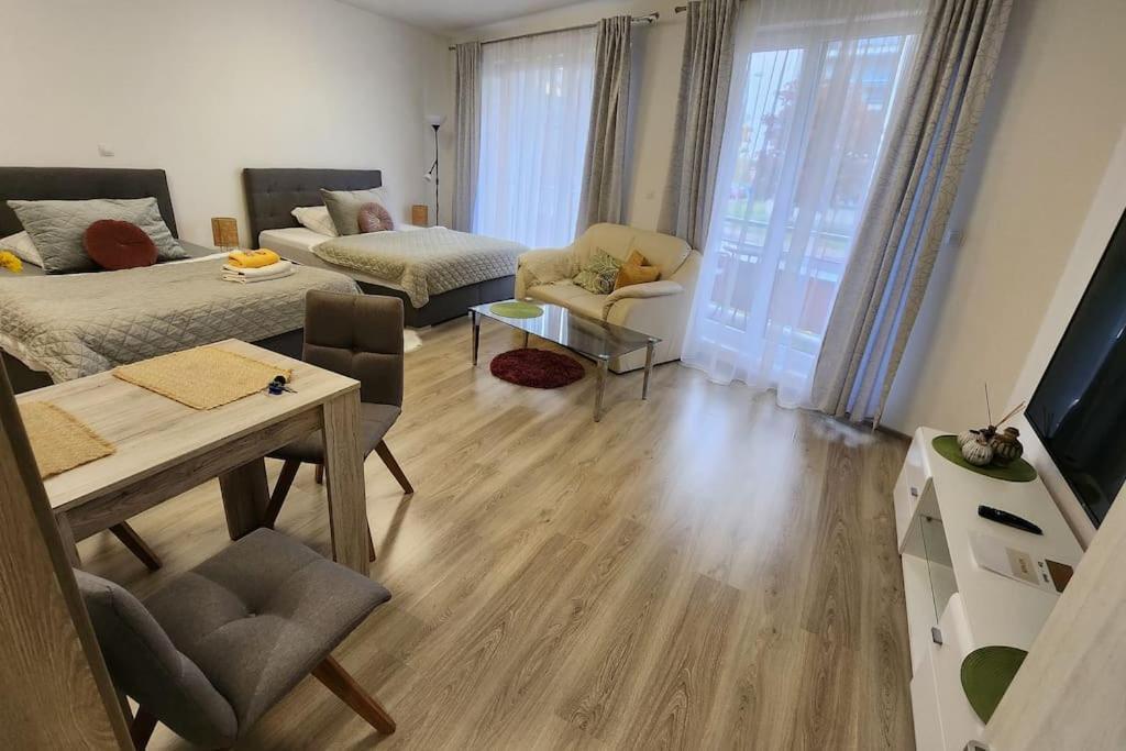 Апартаменты Apartman Praha Экстерьер фото
