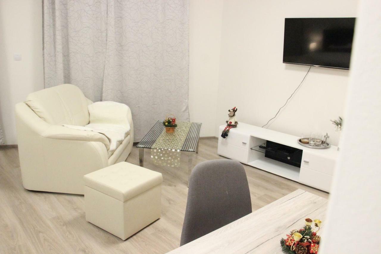 Апартаменты Apartman Praha Экстерьер фото